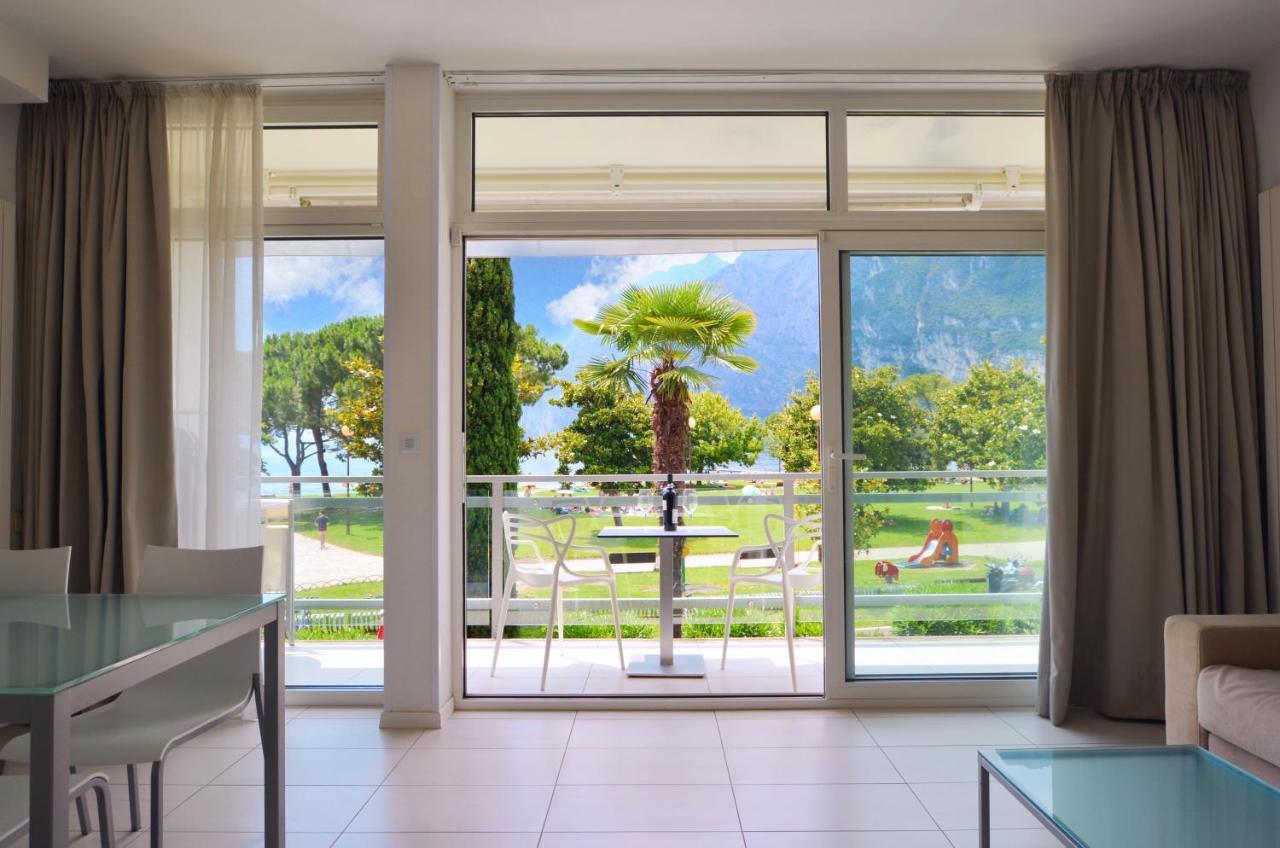 Club Nautico - Phoenix Studio Lake View Riva del Garda Buitenkant foto