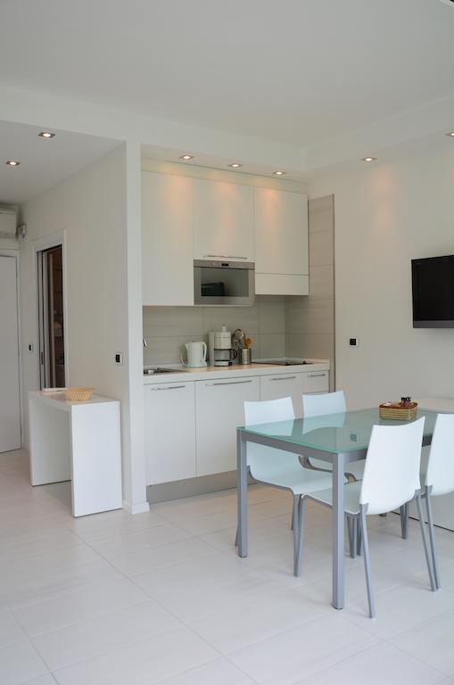 Club Nautico - Phoenix Studio Lake View Riva del Garda Kamer foto